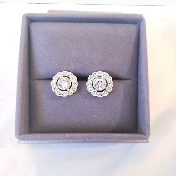 Nordstrom- Cubic zirconia silver earrings - Picture 5 of 7